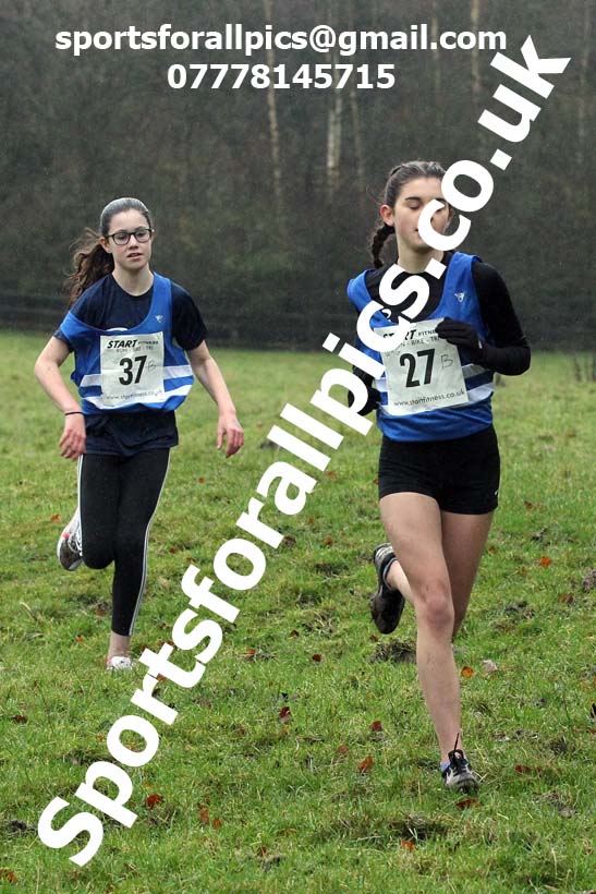 Girls under-13s, NECAA Junior Cross Country Relays, Thornley Farm, Peterlee, Saturday, December 12th. Photo: David T. Hewitson/Sports for All Pics